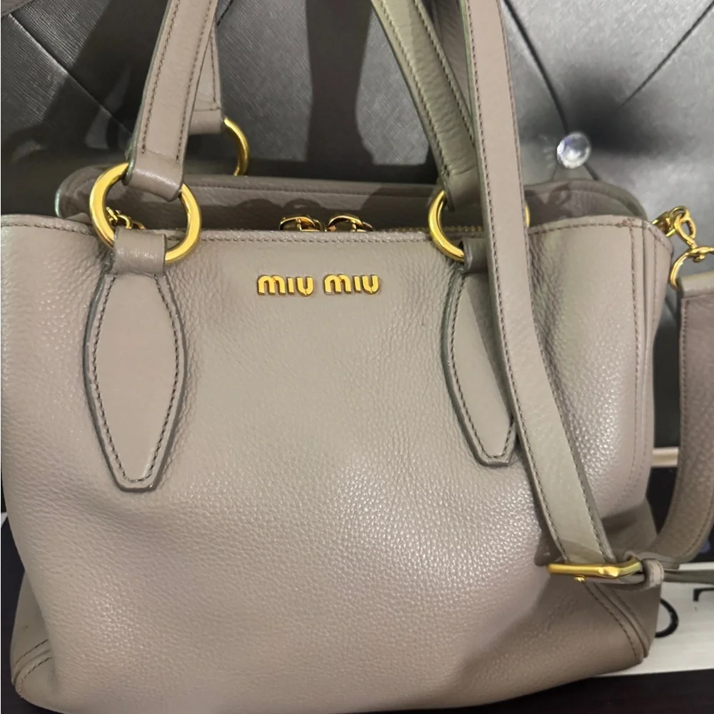 Miu Miu Gray Leather Shoulder Bag - Picture 3 of 12